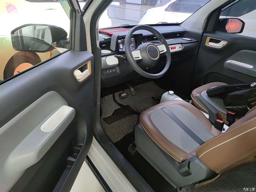 Wuling MINIEV, 2023 16