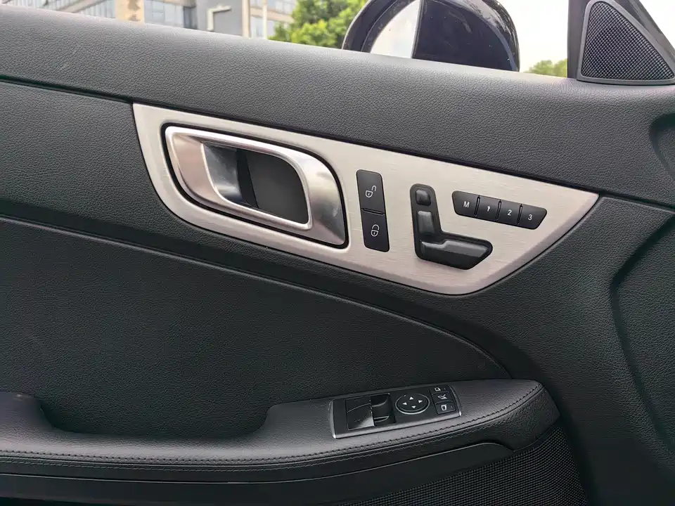 Mercedes-Benz SLK class