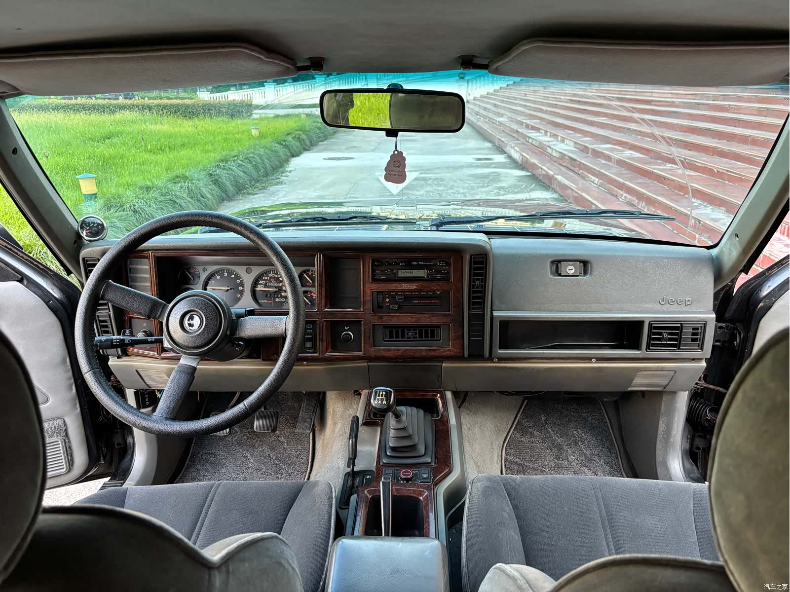 Jeep 02, 2003 9