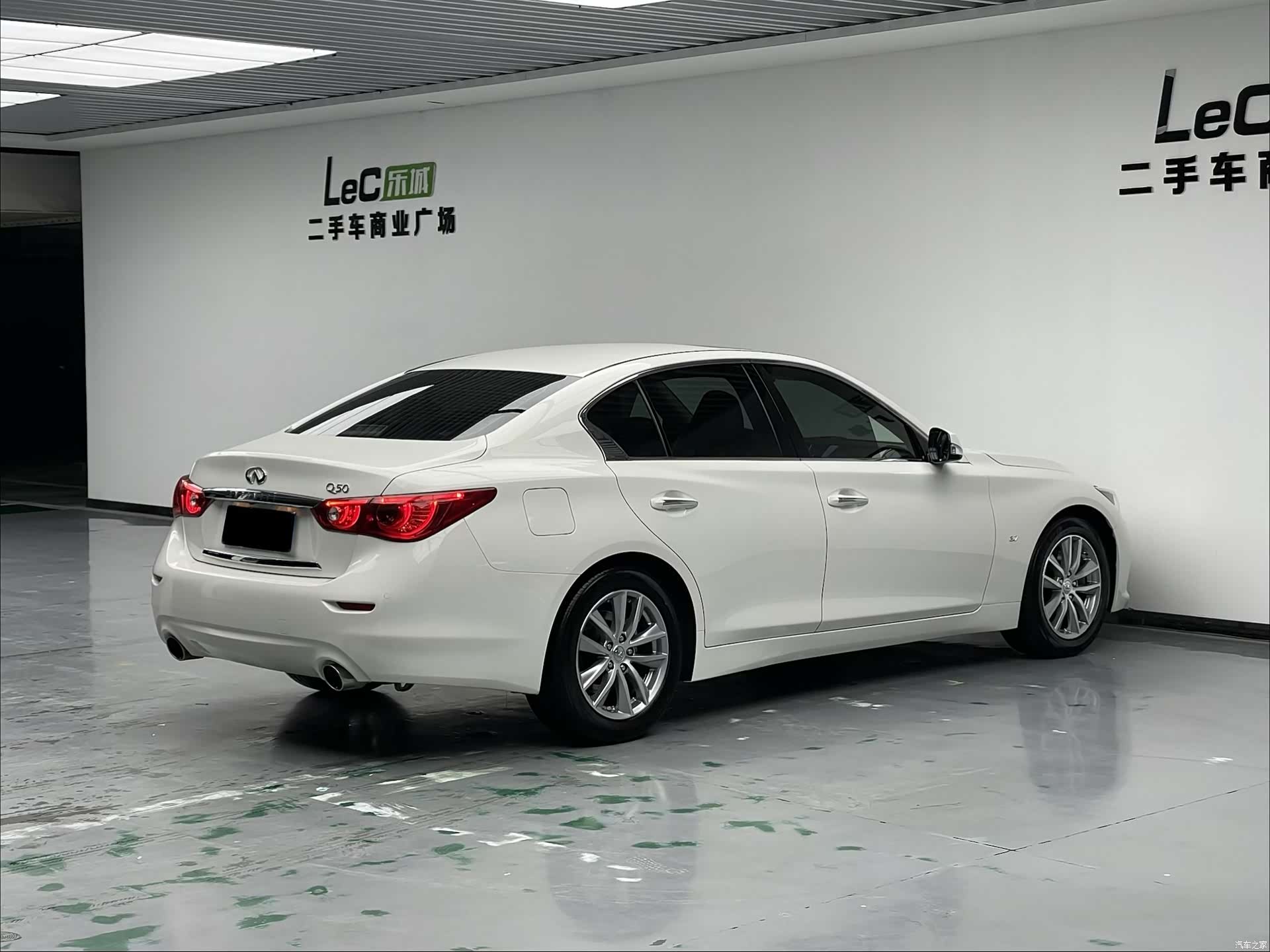Infiniti Q50, 2016 4