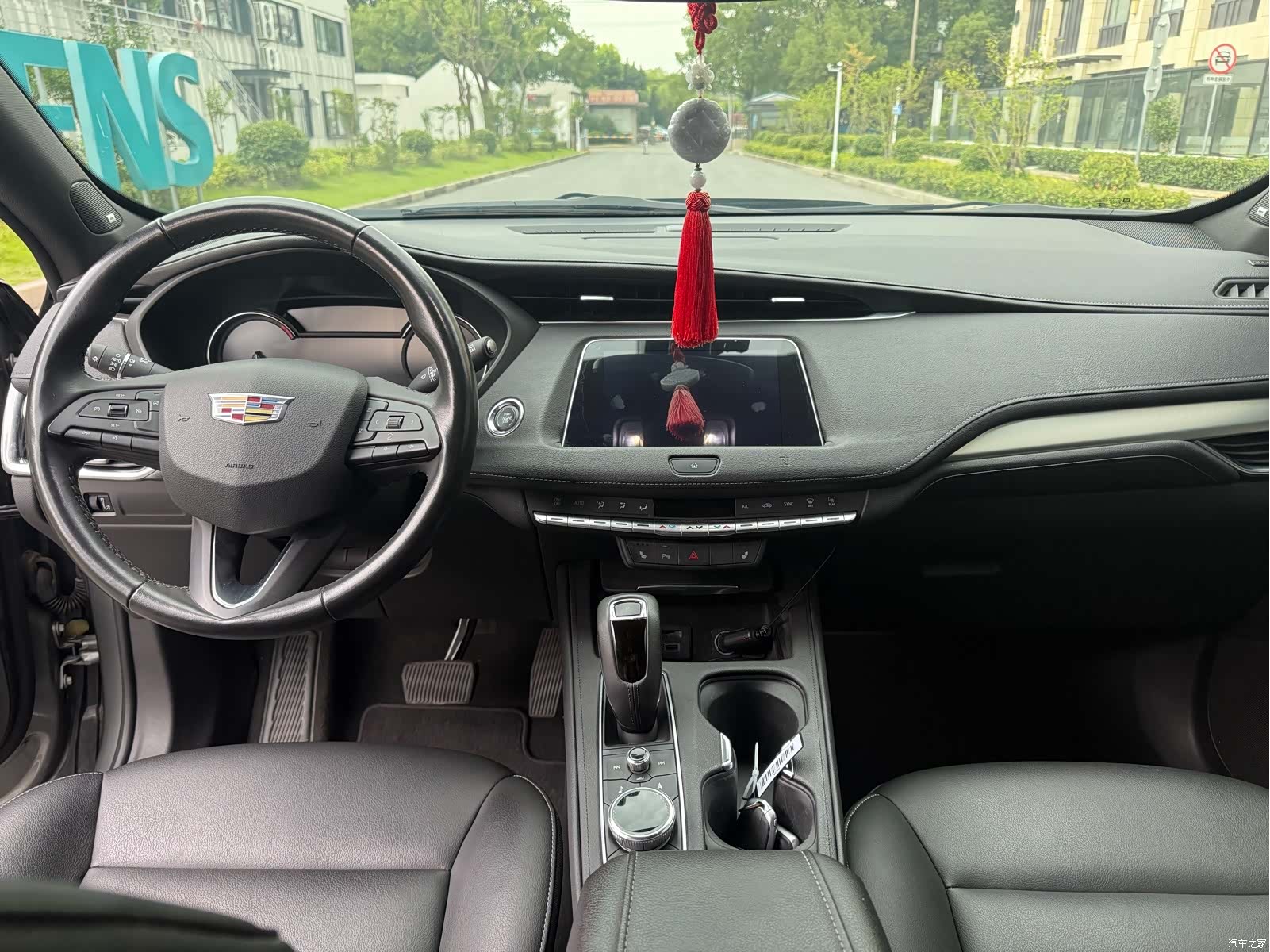 Cadillac XT4, 2019 12