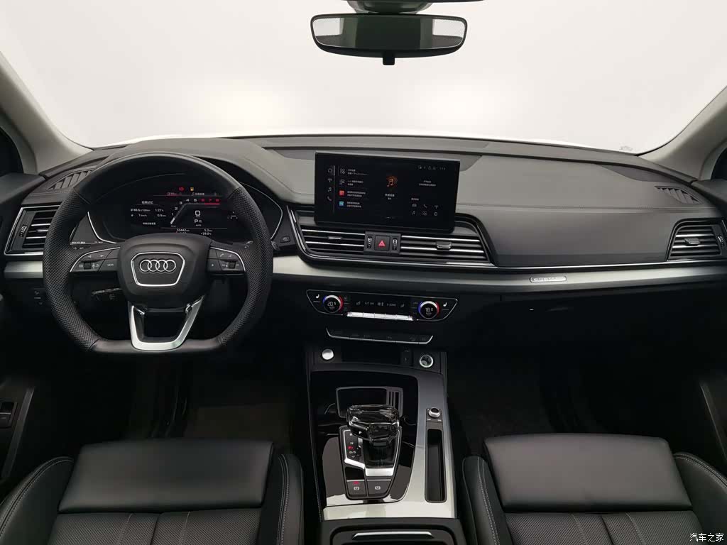 Audi Q5L, 2024 все фото