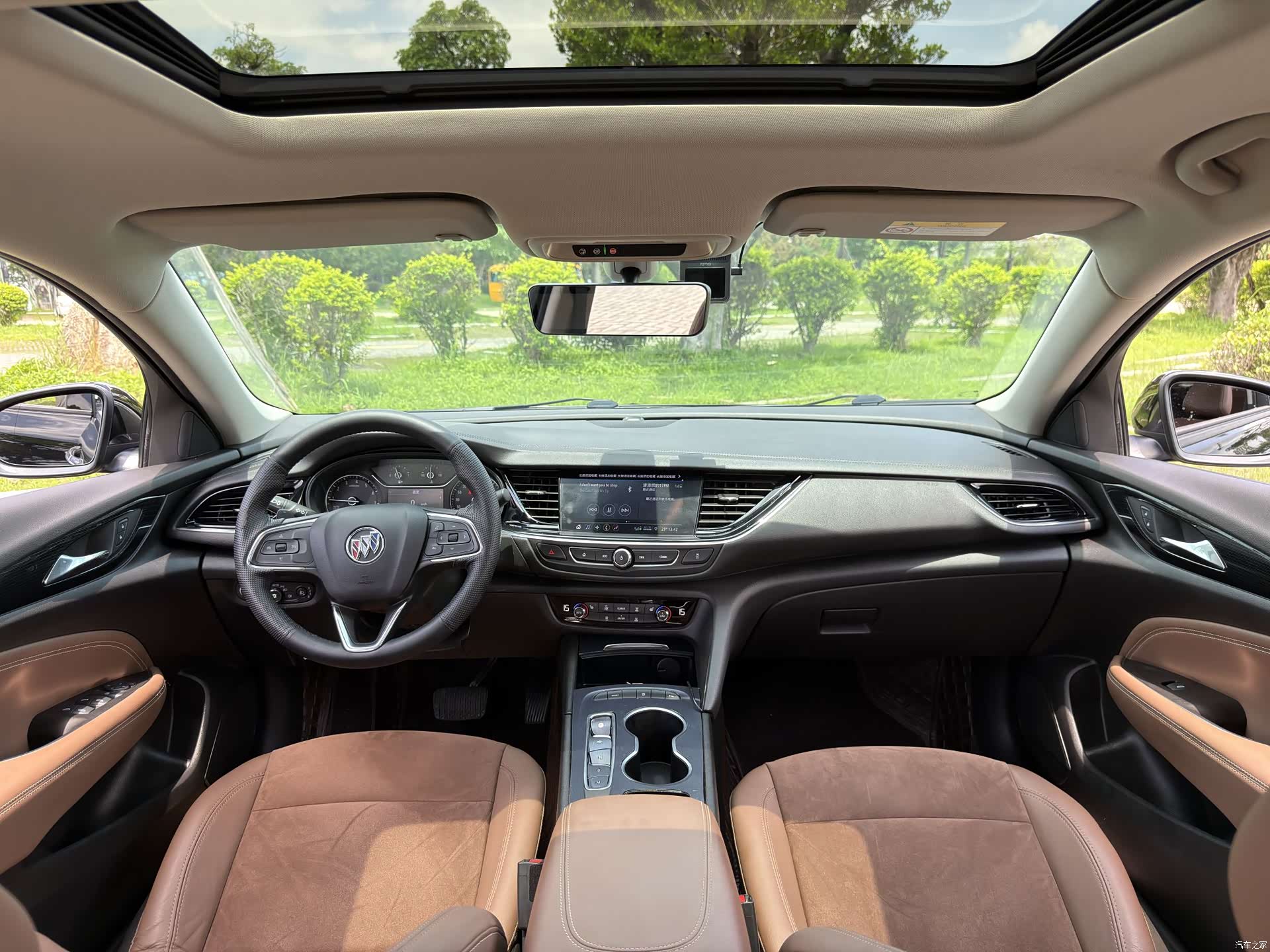 Buick Regal, 2023 все фото