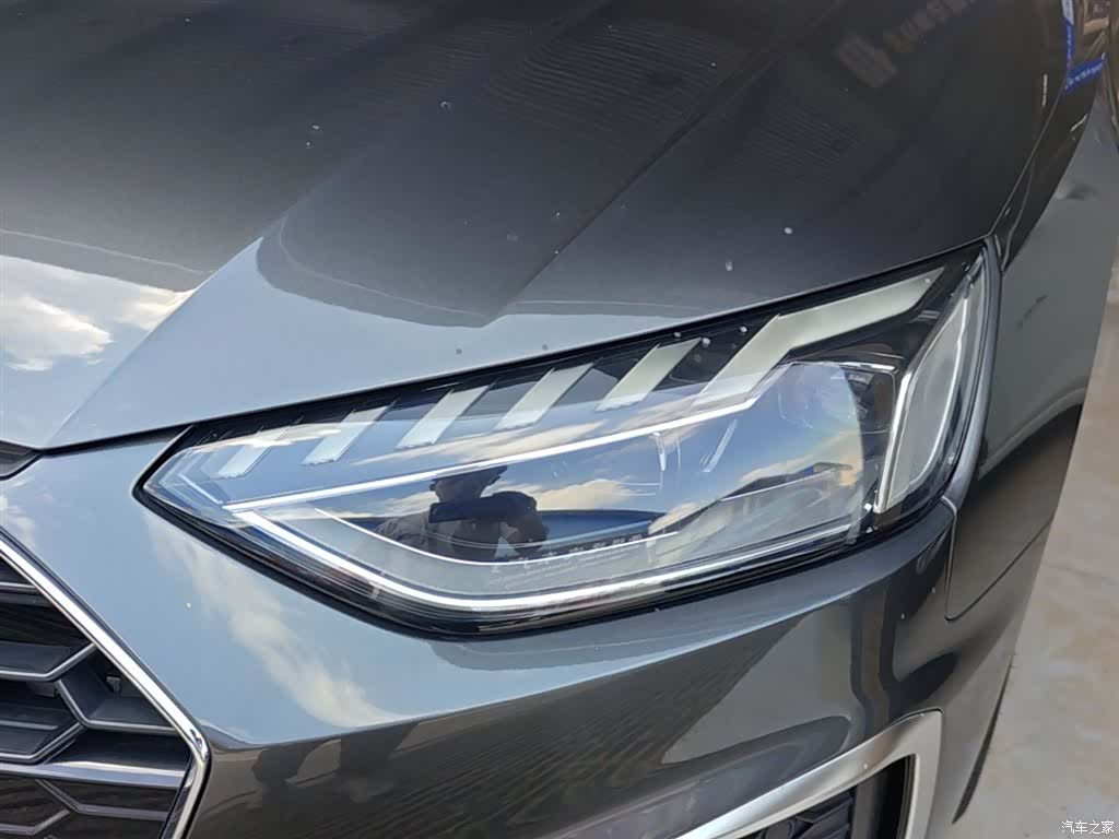 Audi A4L, 2022 24