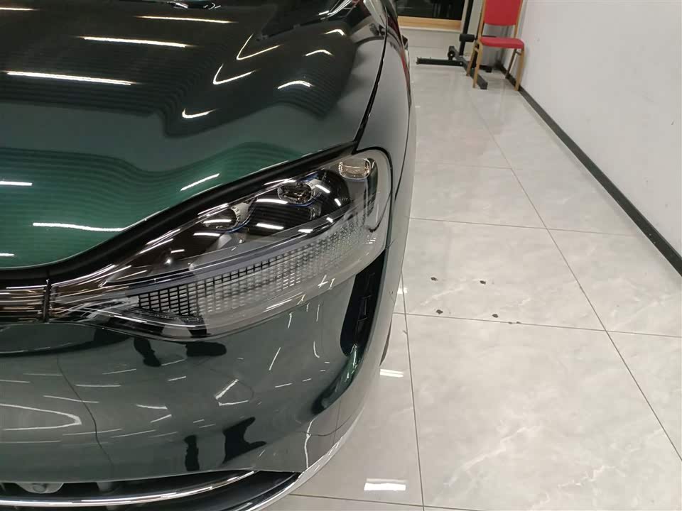 AITO Ask the world M9