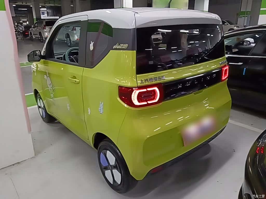 Wuling MINIEV, 2023 все фото
