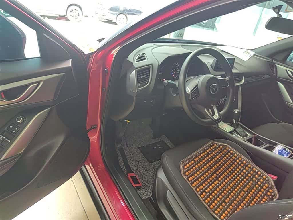 Mazda CX-4, 2018 16