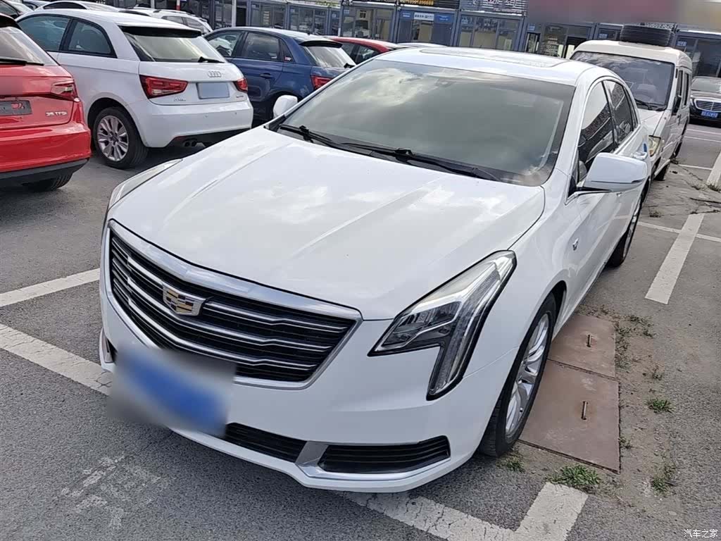 Cadillac XTS, 2018 2