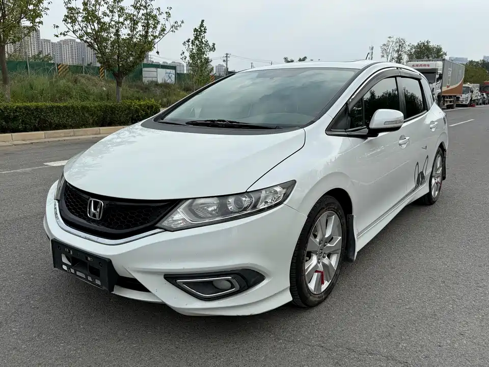 Honda Jade