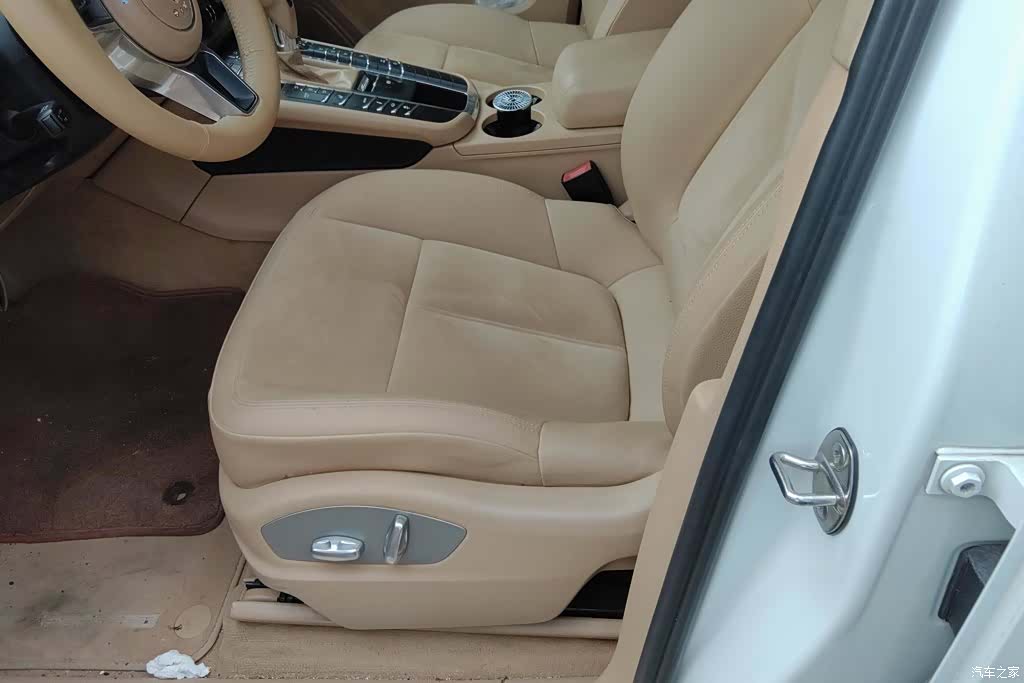 Porsche Macan, 2016 9