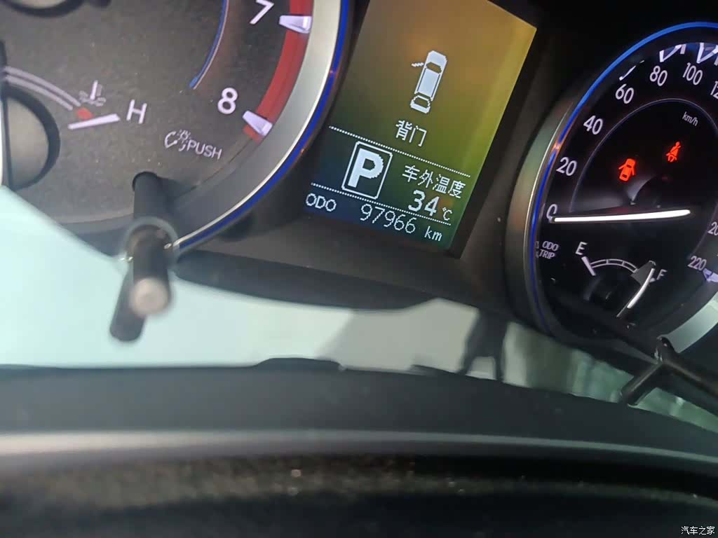 Toyota Highlander, 2017 все фото