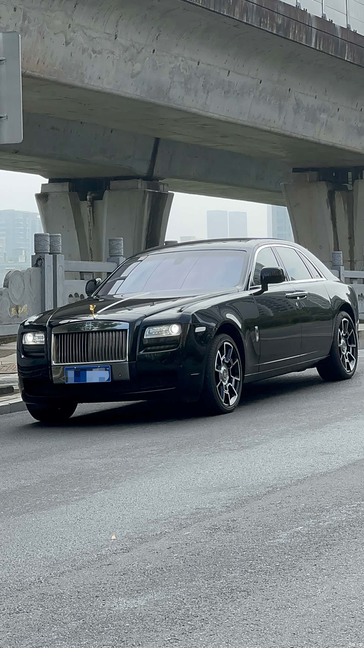 Rolls-Royce Ghost, 2010 1