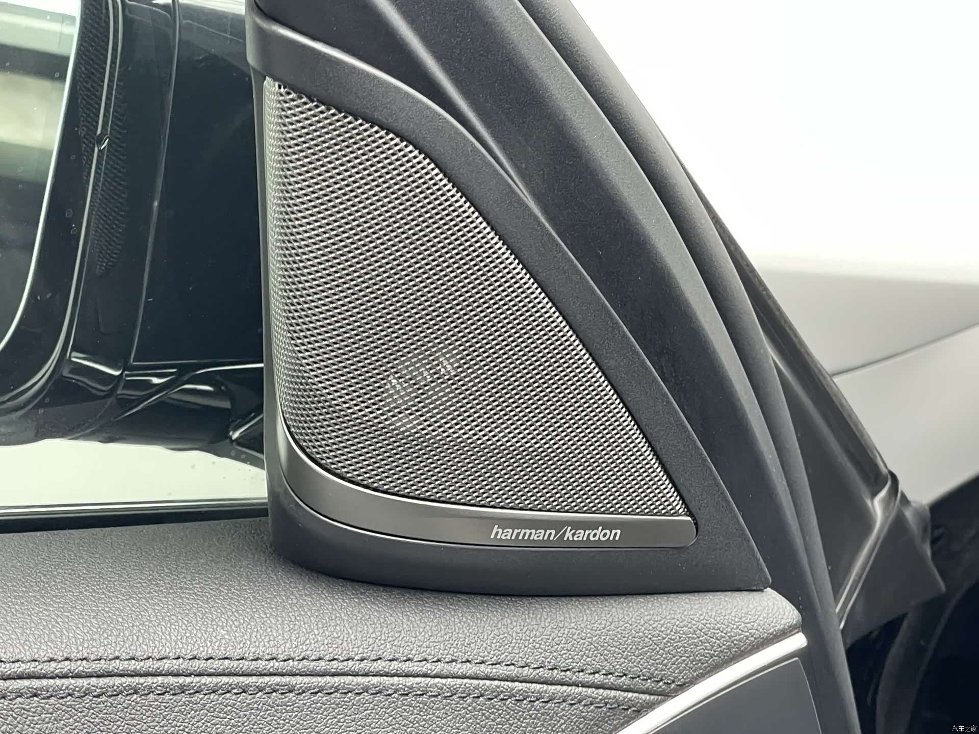 BMW 5 Series, 2019 13