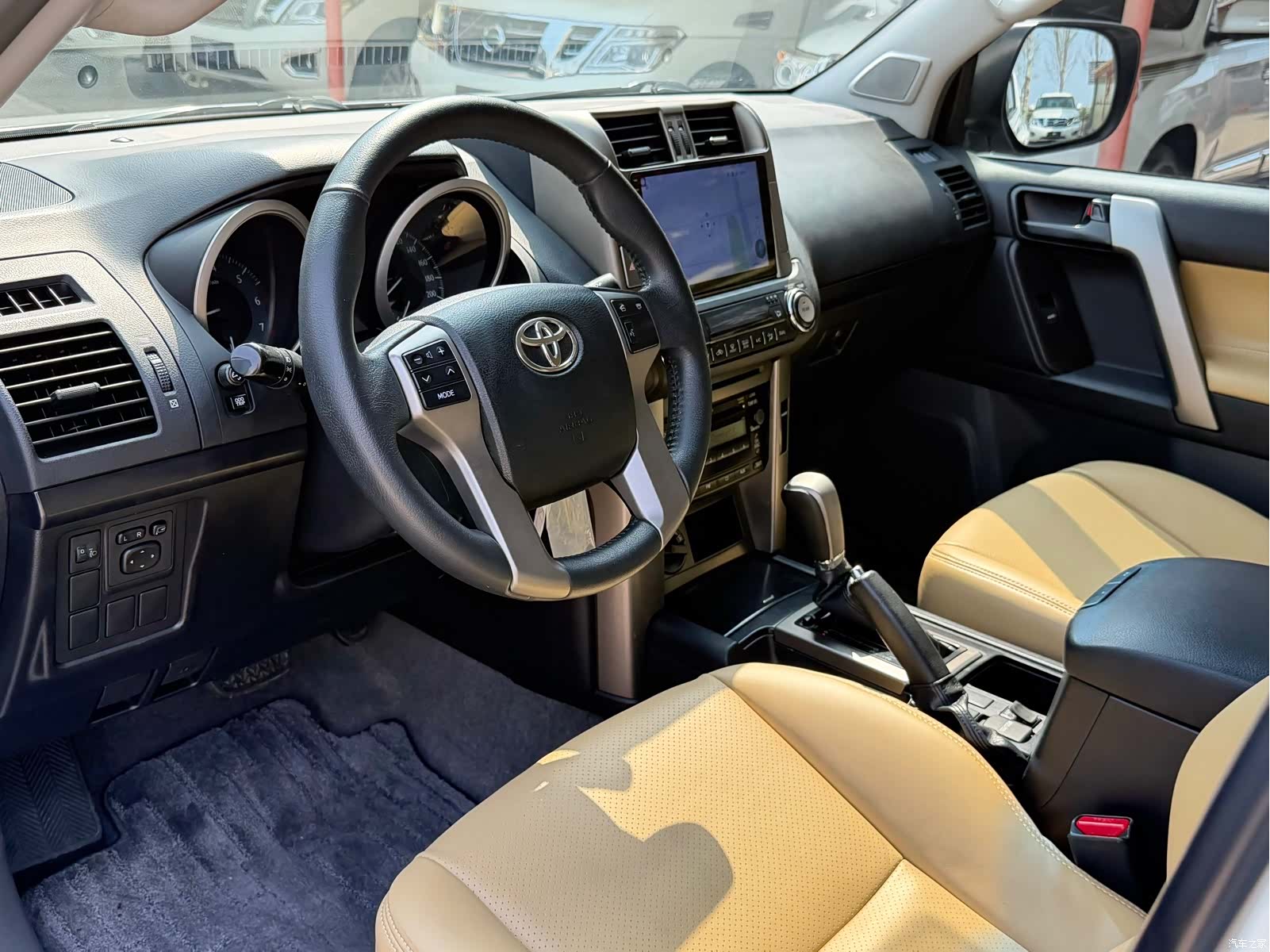 Toyota Prado, 2012 15