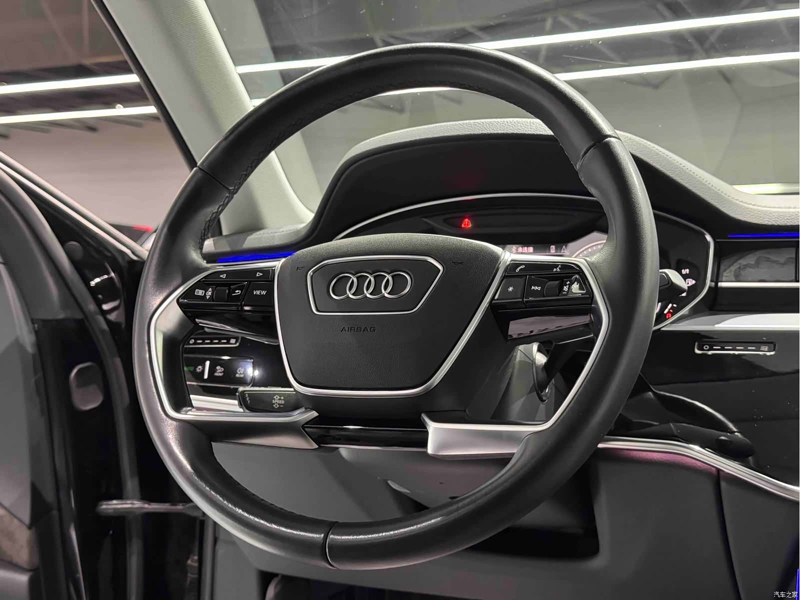 Audi A8L, 2022 10