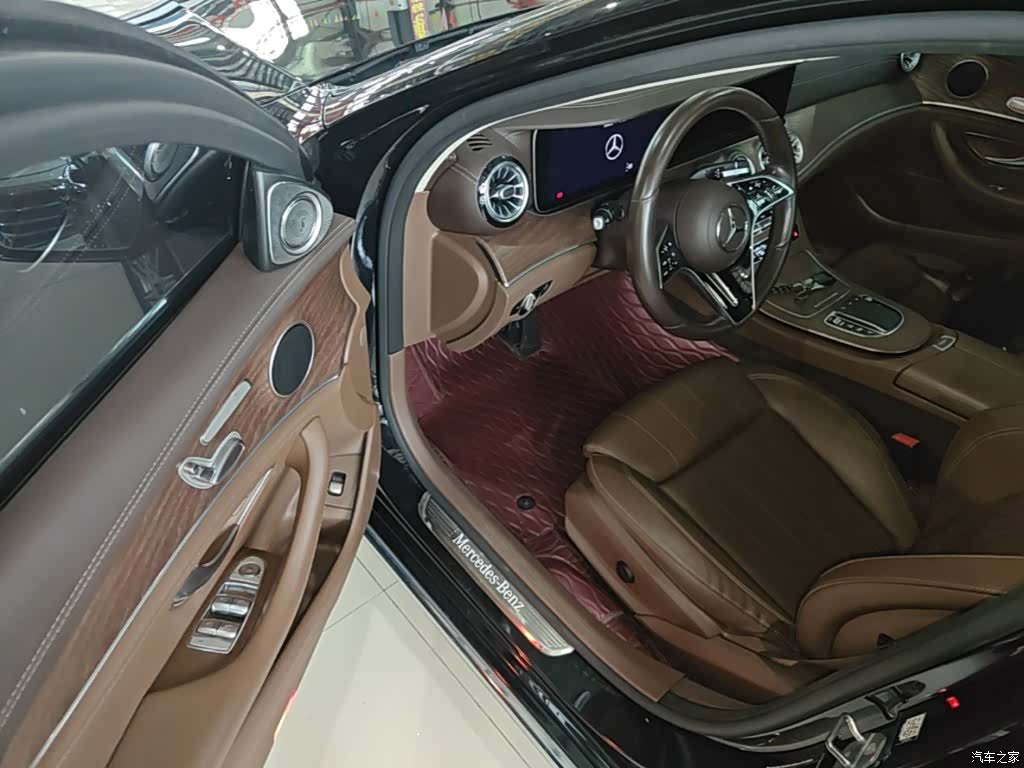Mercedes-Benz E-Class, 2022 16