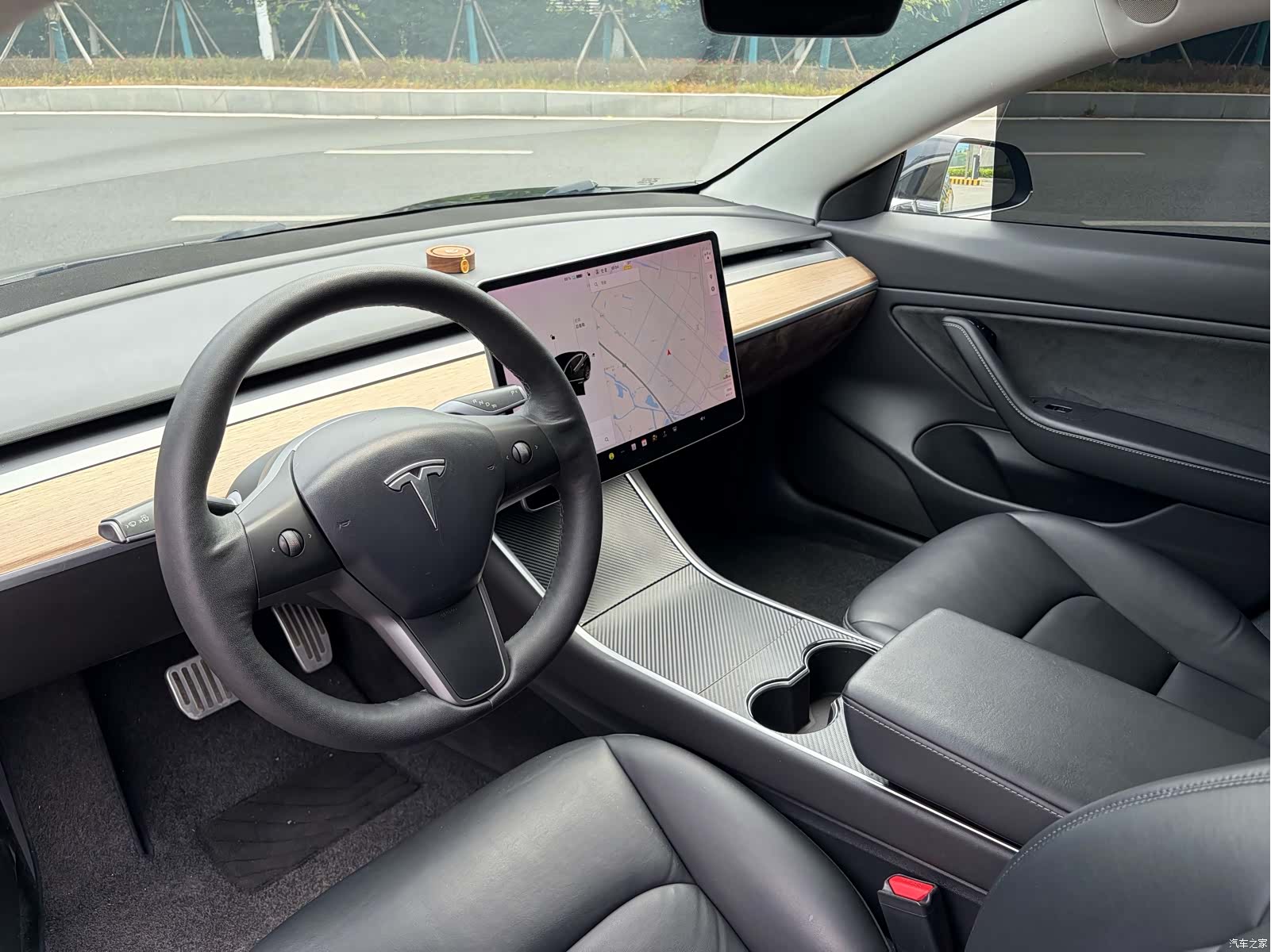 Tesla Model 3, 2019 3
