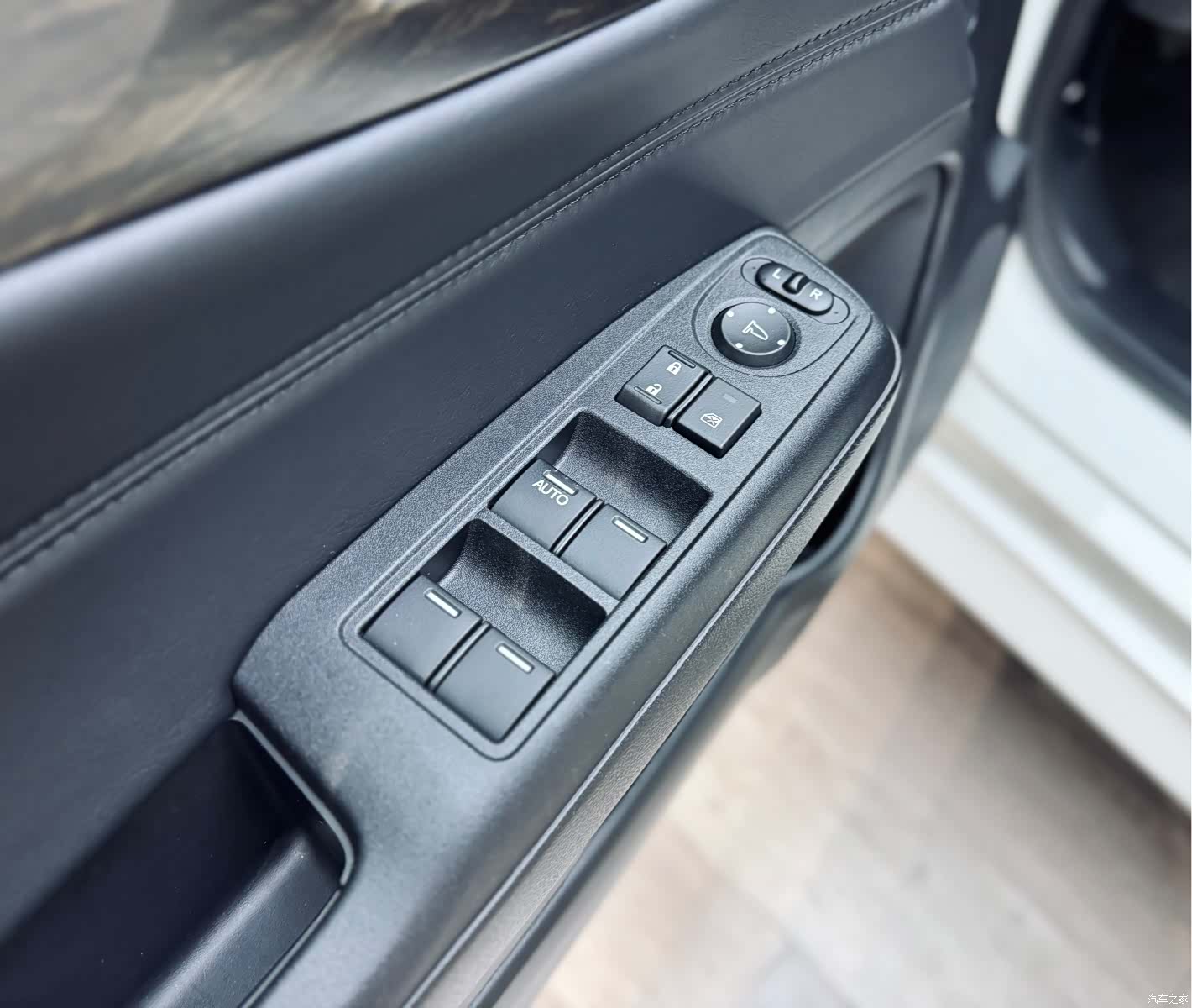 Honda Jade, 2019 11