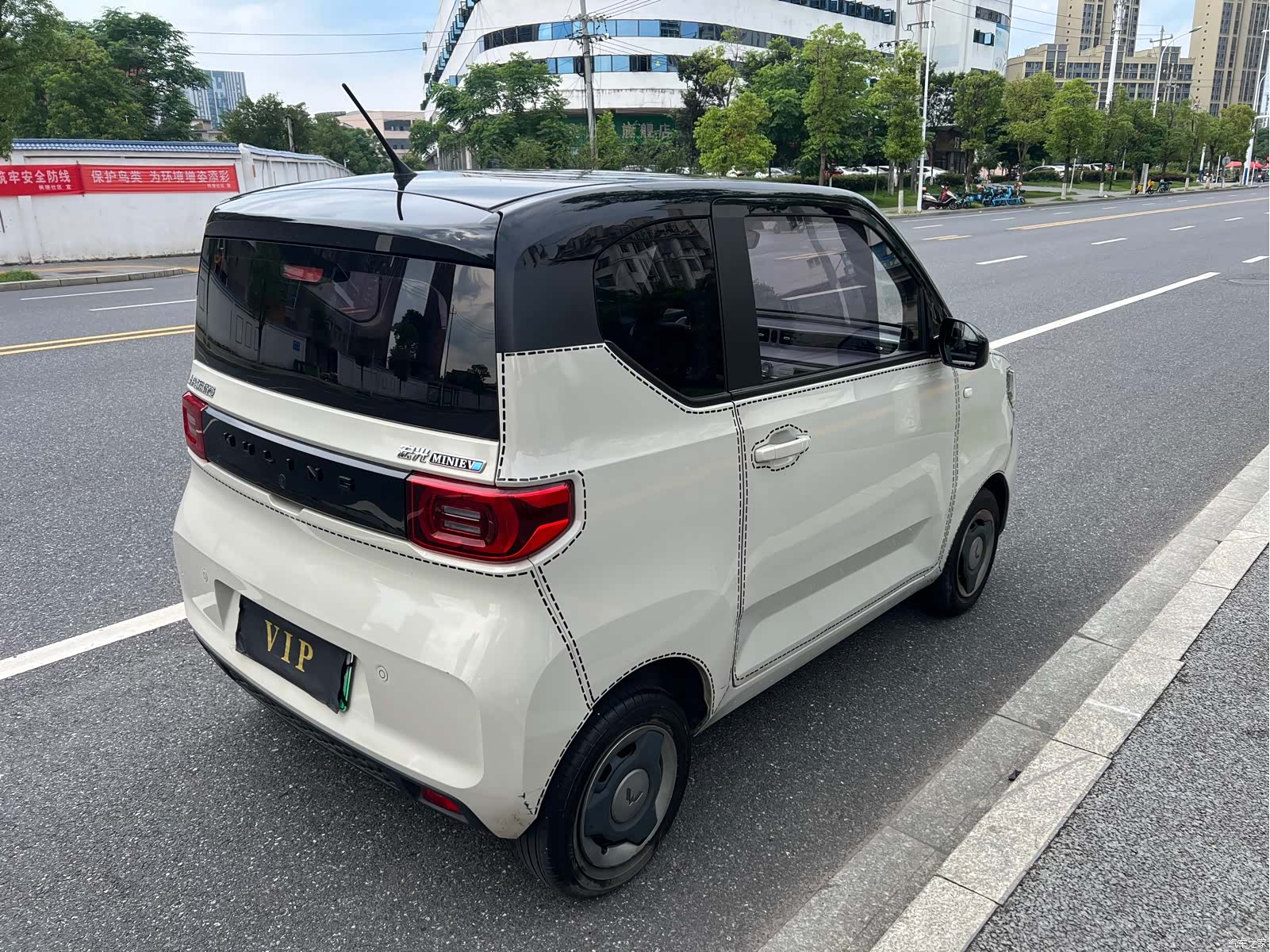 Wuling MINIEV, 2023 11