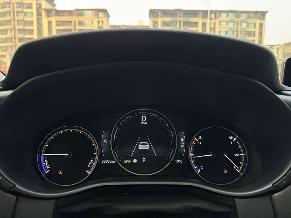 Mazda CX-50 line also