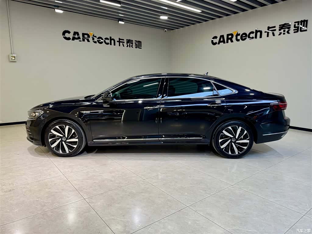 Volkswagen Passat, 2025 8