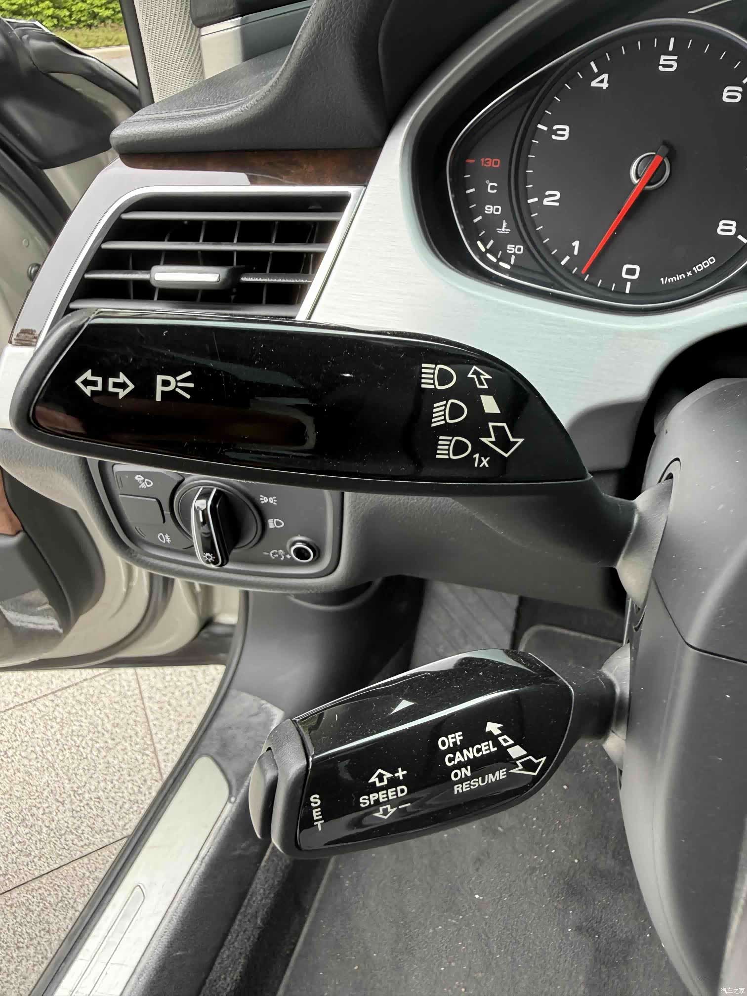 Audi A8L, 2015 13