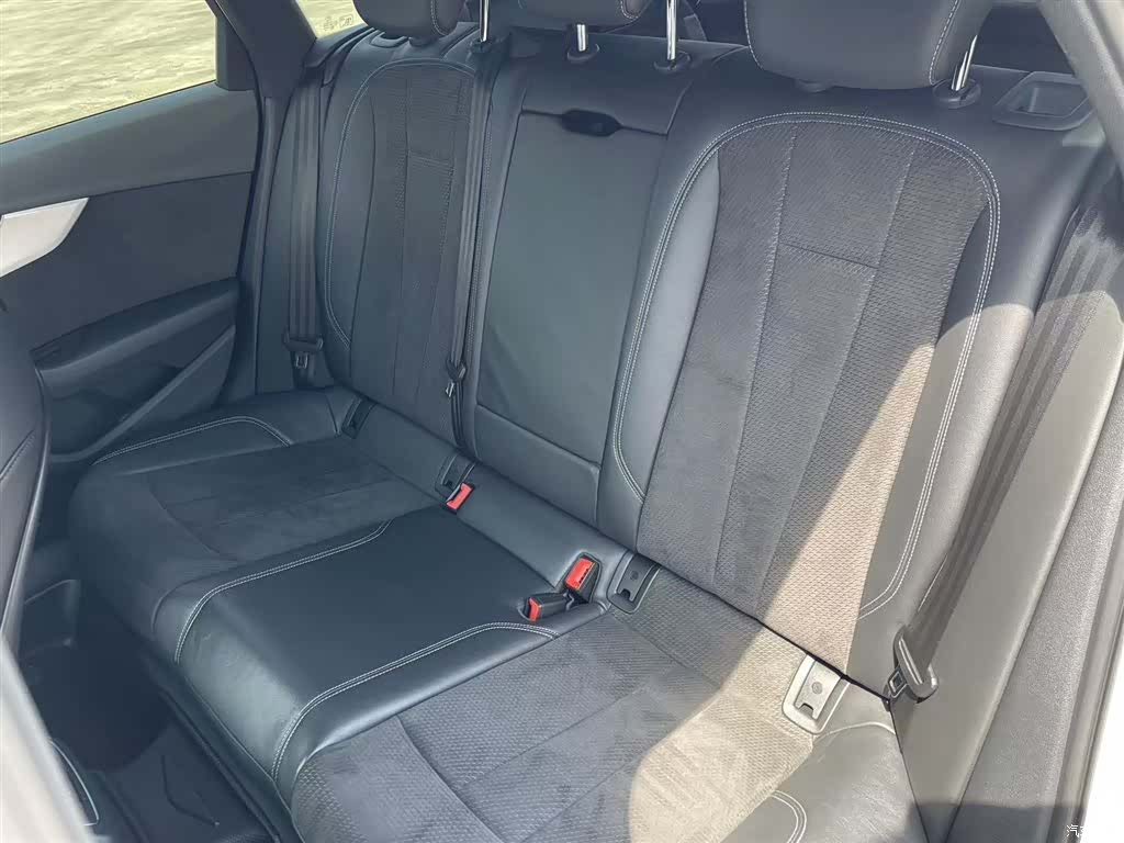 Audi A4, 2020 6