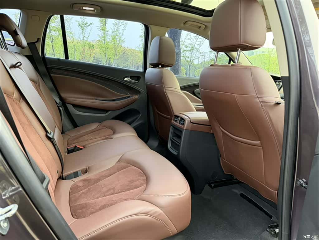 Buick Envision Plus, 2017 6