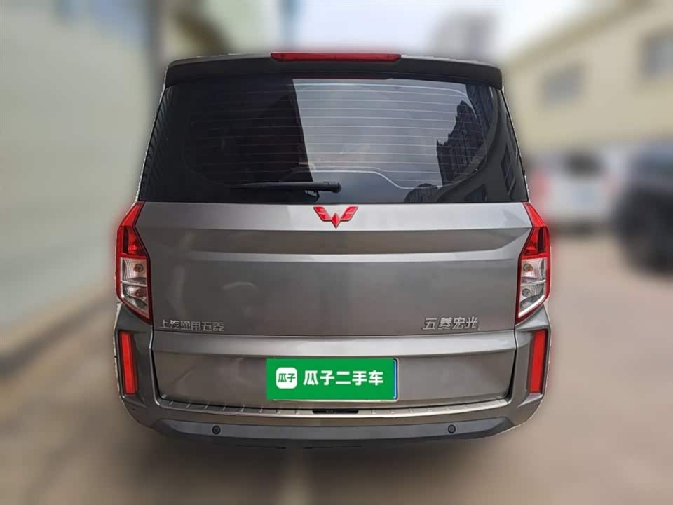 Wuling Wuling Hongguang PLUS