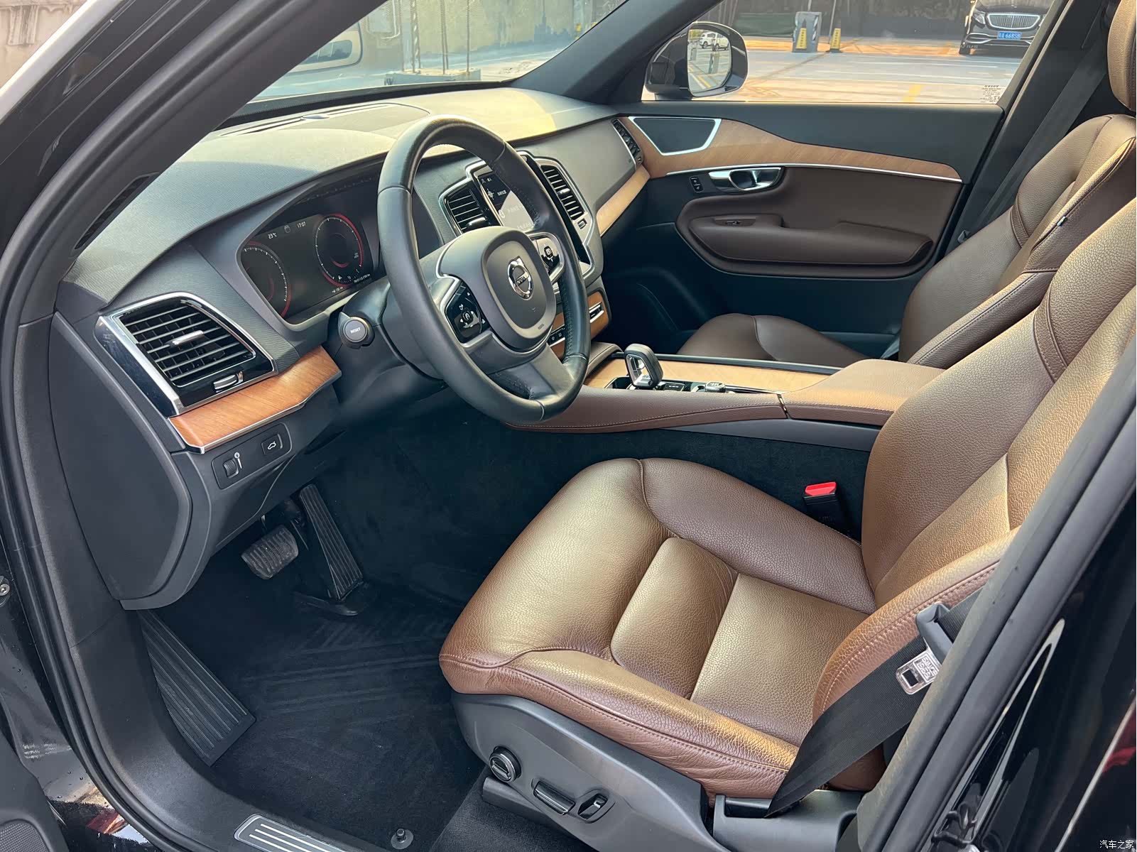 Volvo XC90, 2022 10