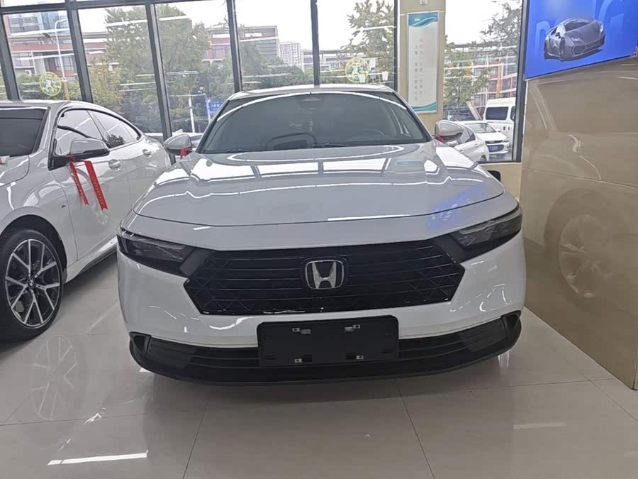 Honda Accord 2024, фото 2