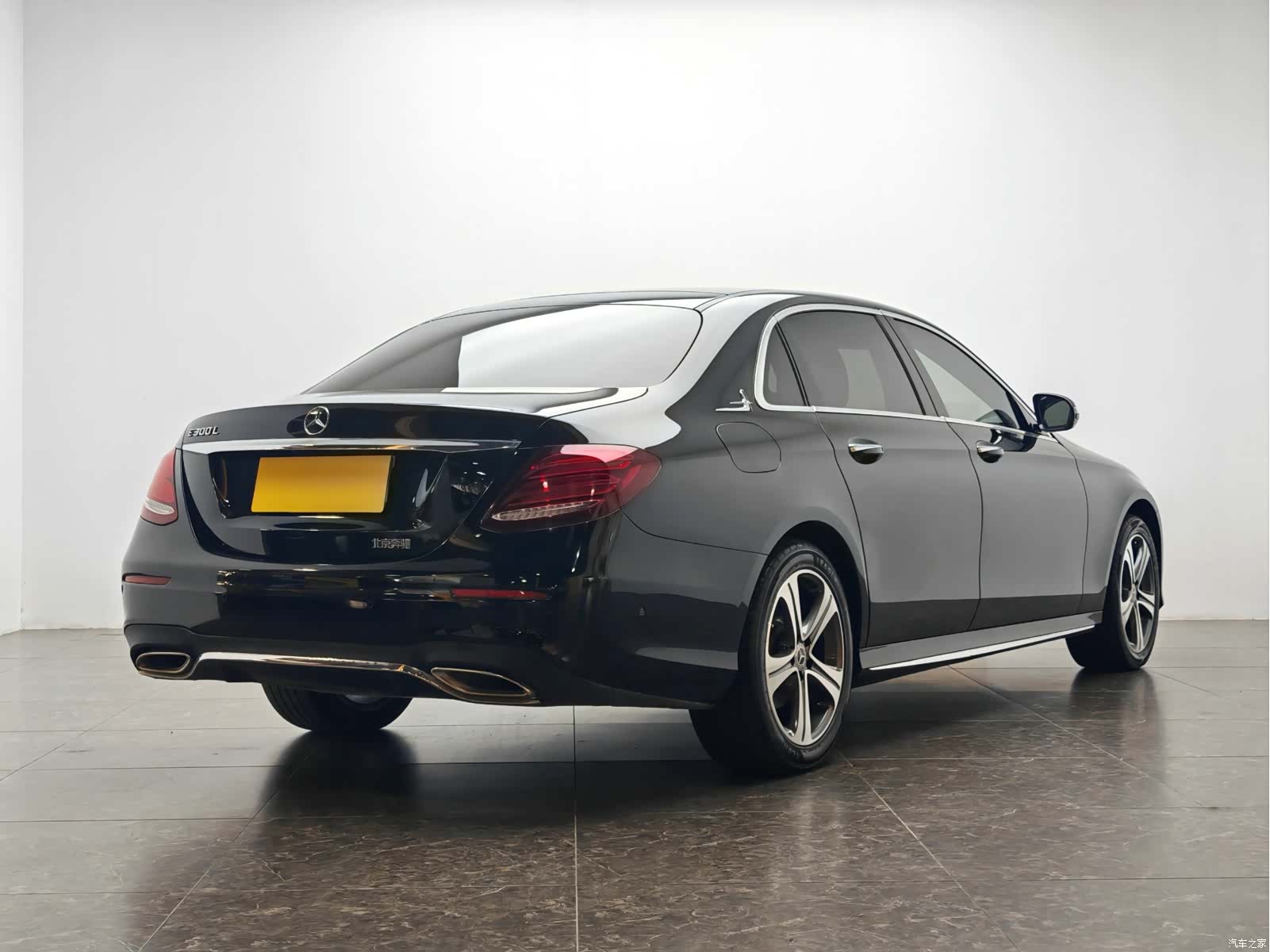 Mercedes-Benz E-Class, 2020 3