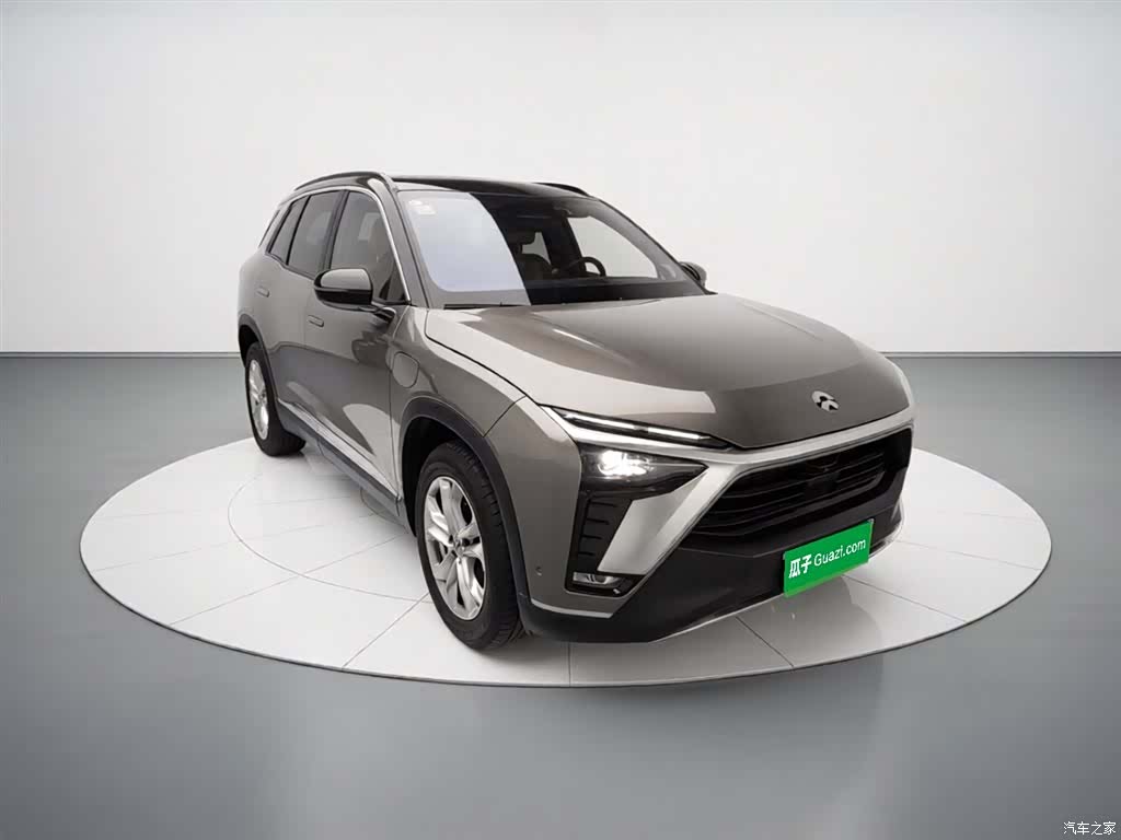 NIO ES8, 2021 4