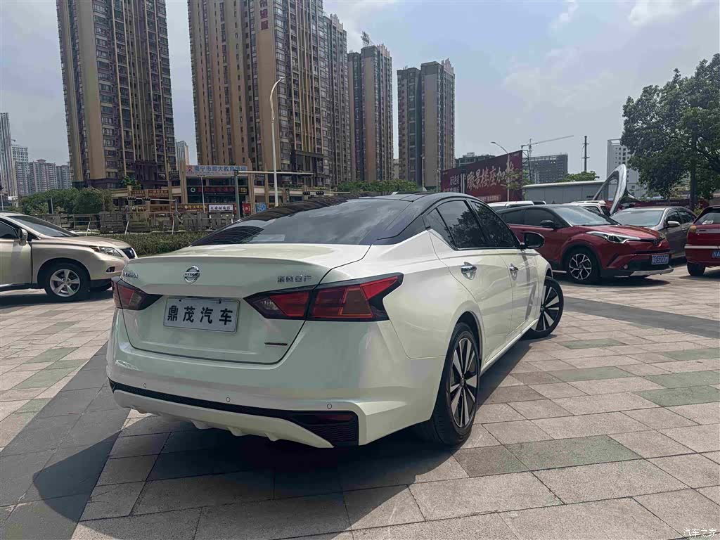 Nissan Teana, 2022 7