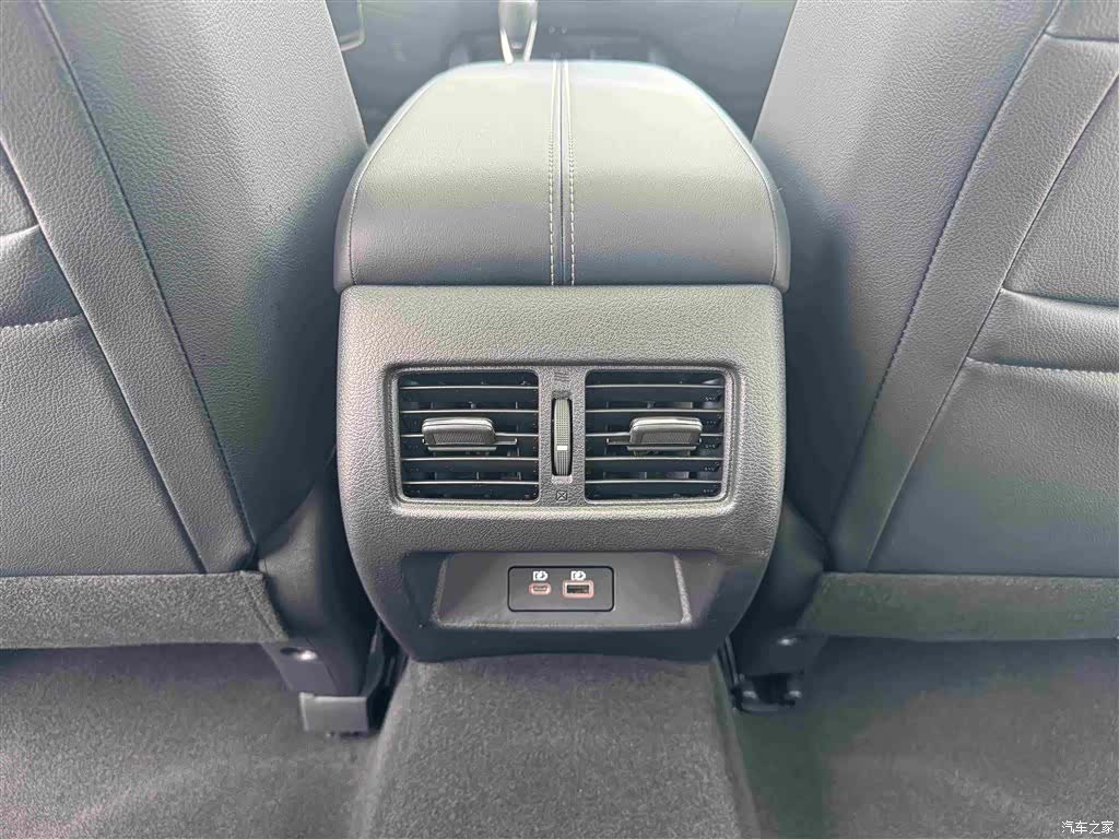 Nissan Teana, 2022 17