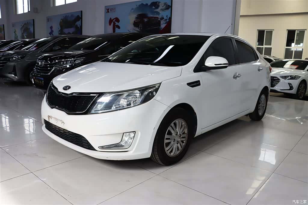 Kia K2, 2013 1