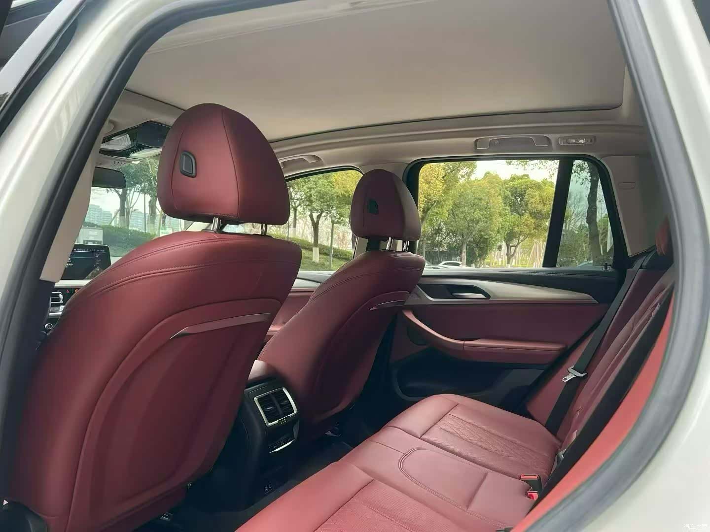BMW iX3, 2022 16