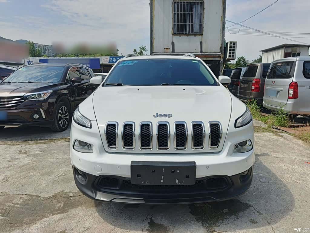 Jeep Cherokee, 2016 3