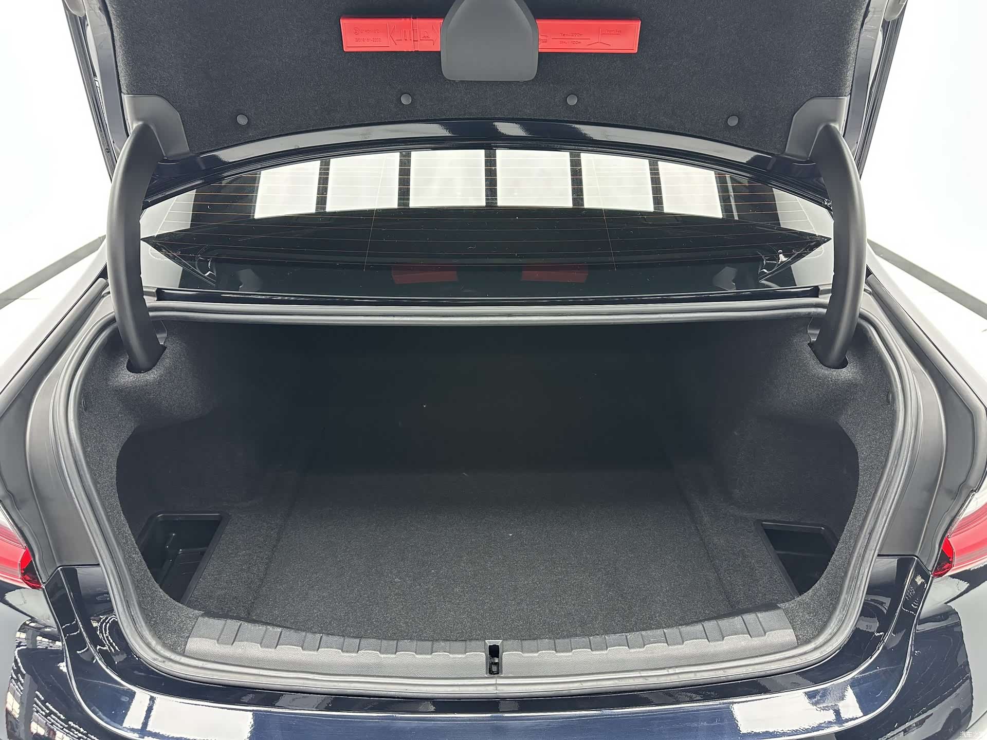 BMW 3 Series, 2023 16