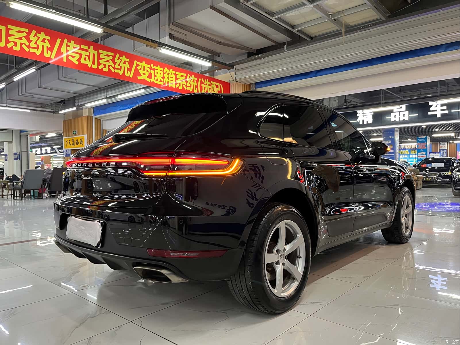 Porsche Macan, 2021 все фото