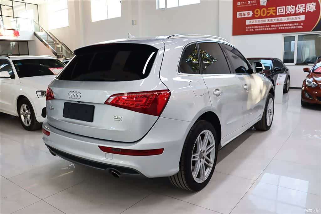 Audi Q5, 2010 9