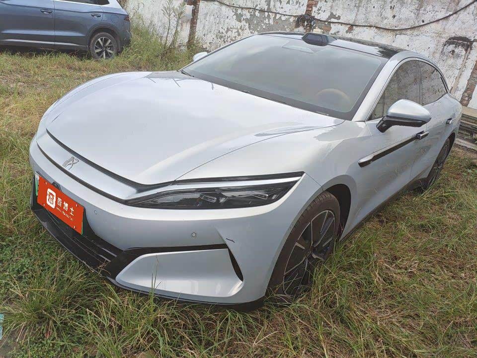 BYD Han L