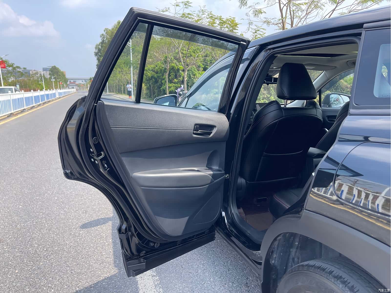 Toyota Frontlander, 2024 29