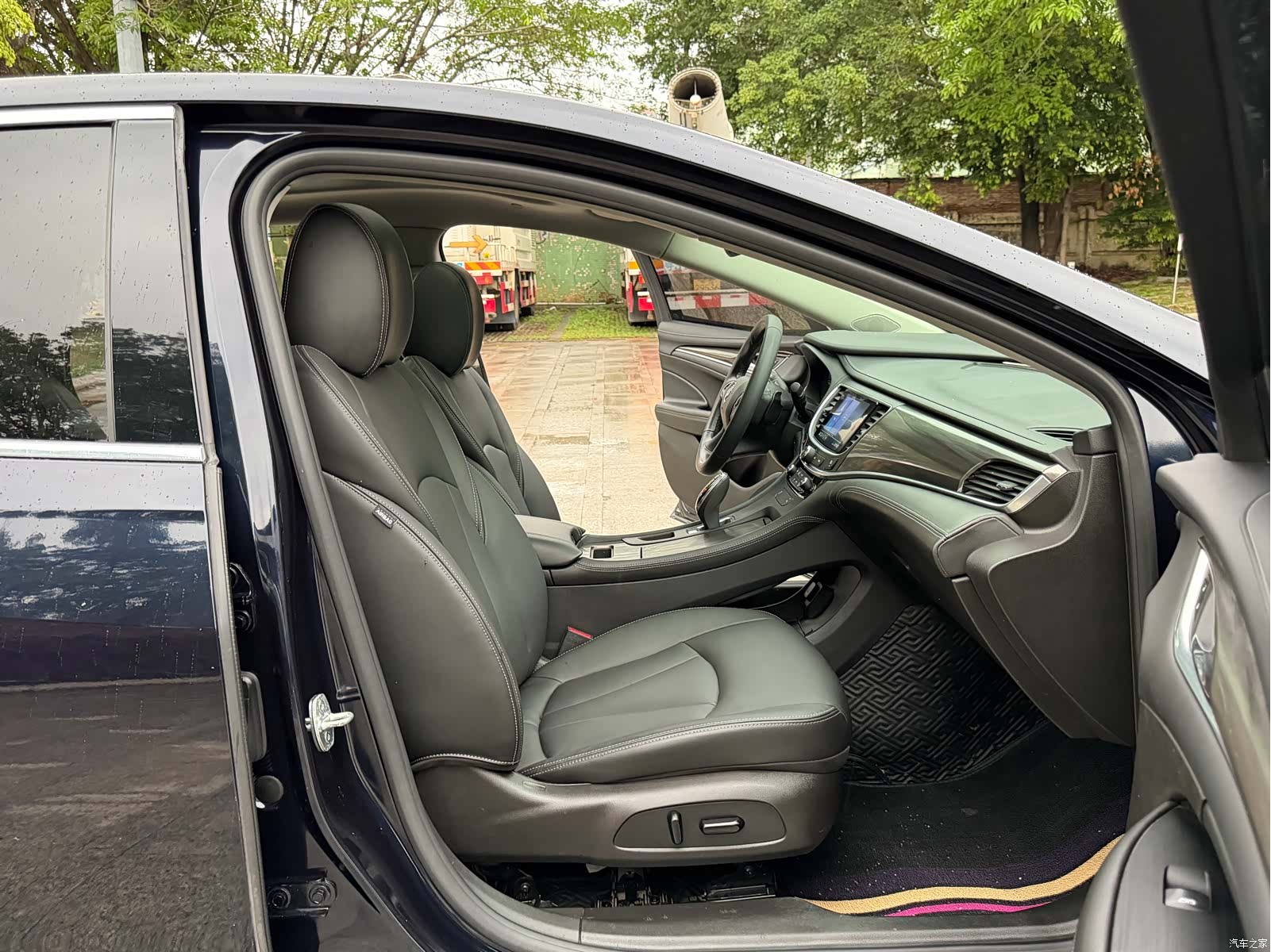 Buick LaCrosse, 2022 12