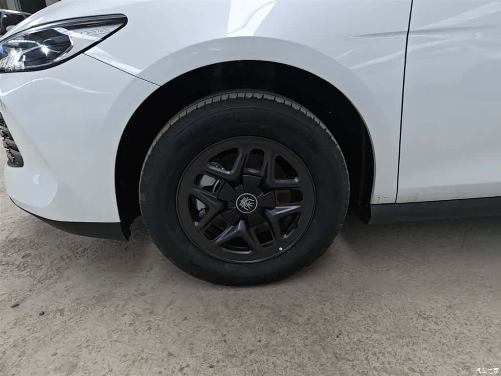 BYD Qin, 2026 23