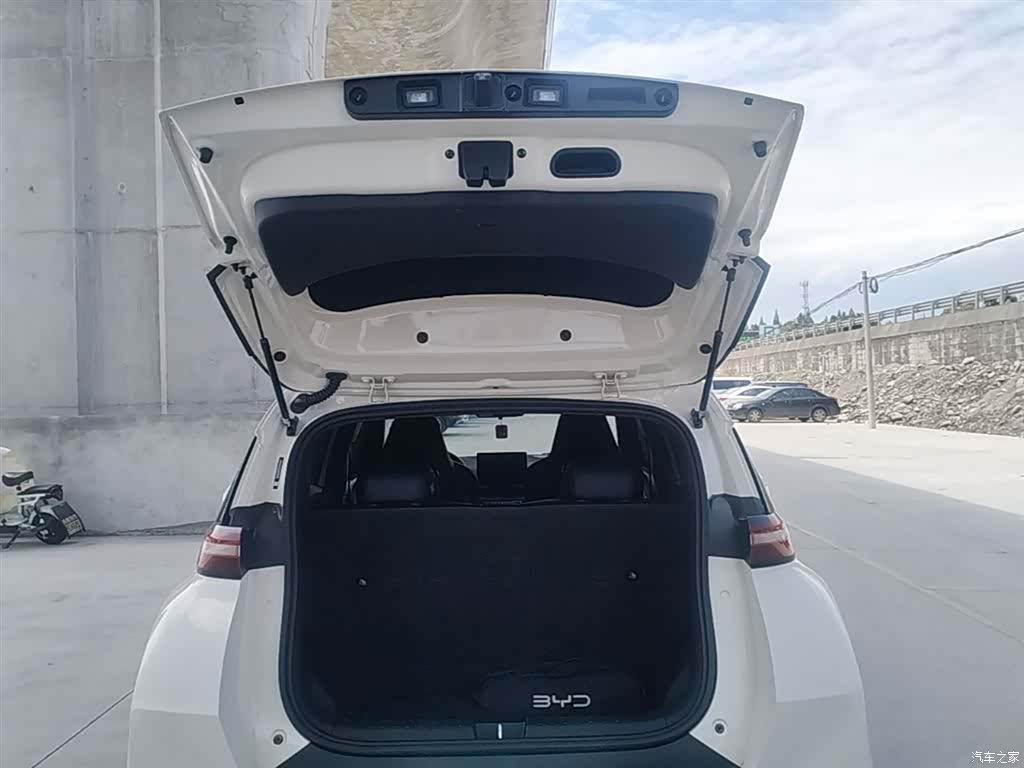 BYD Seagull, 2025 19