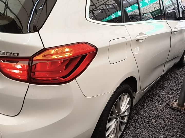 BMW 2 Series Gran Tourer 2019 220i Leading