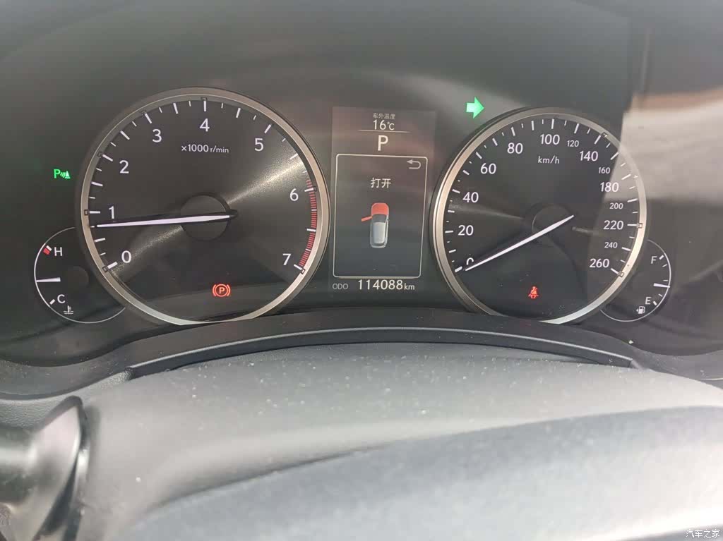 Lexus NX, 2015 все фото
