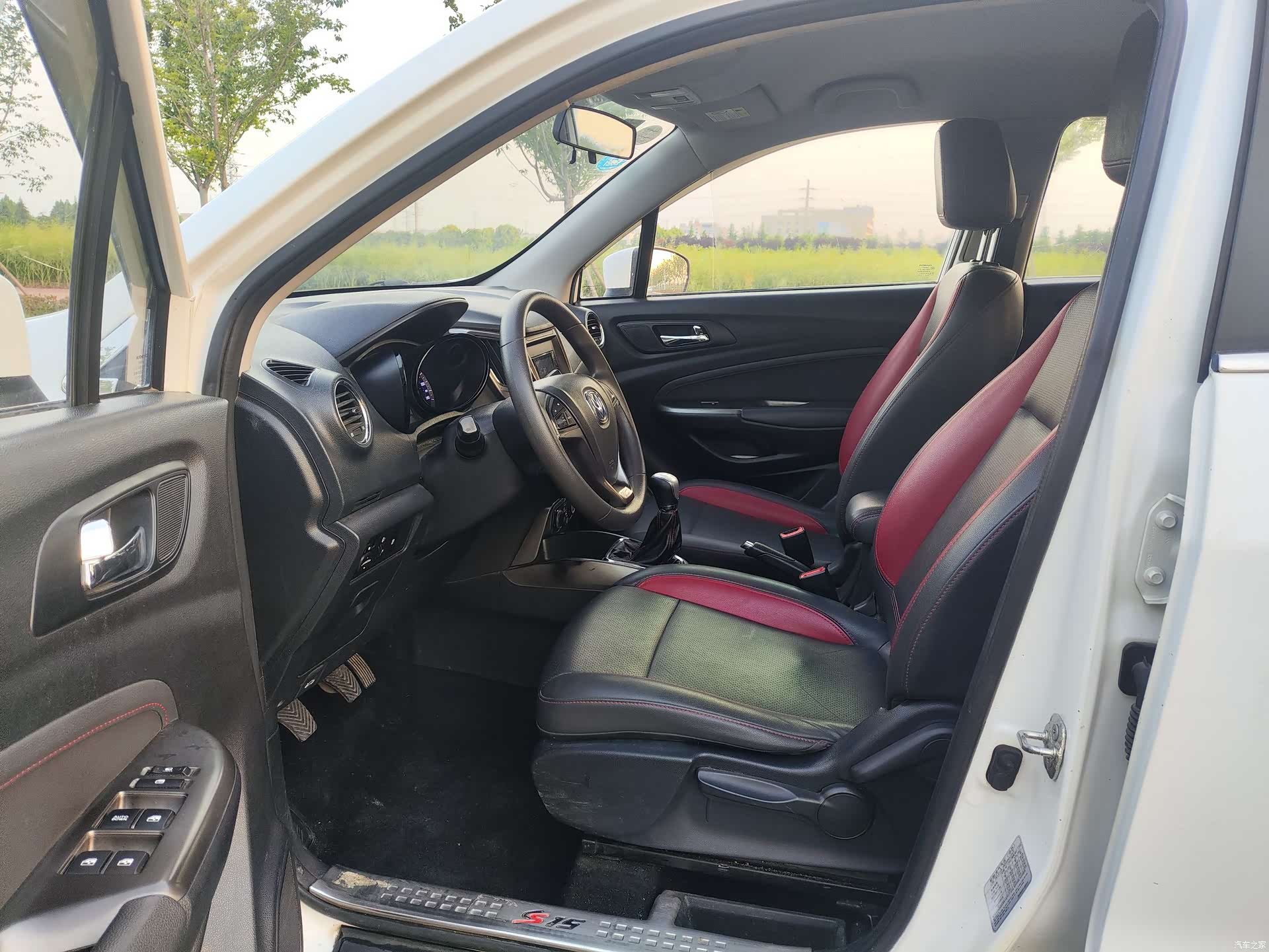Changan CS15, 2016 9