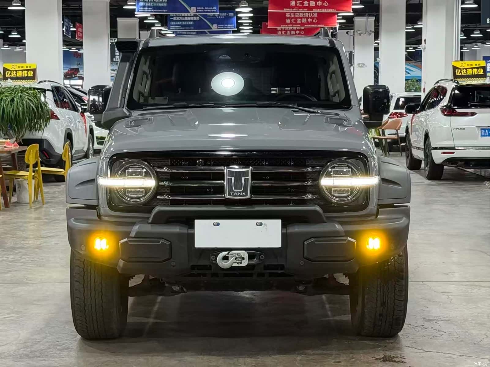 Tank 300, 2023 1